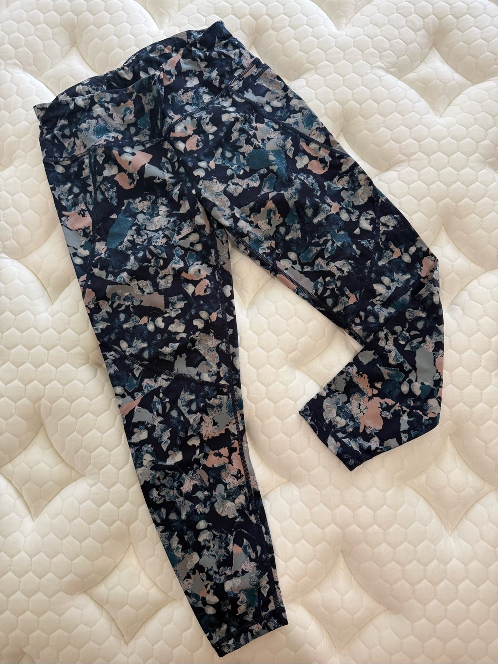 Sweaty Betty Power 7/8 Legging - Navy and Dusty Rose